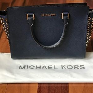 GENTLY used navy & gold- tone purse & dust bag